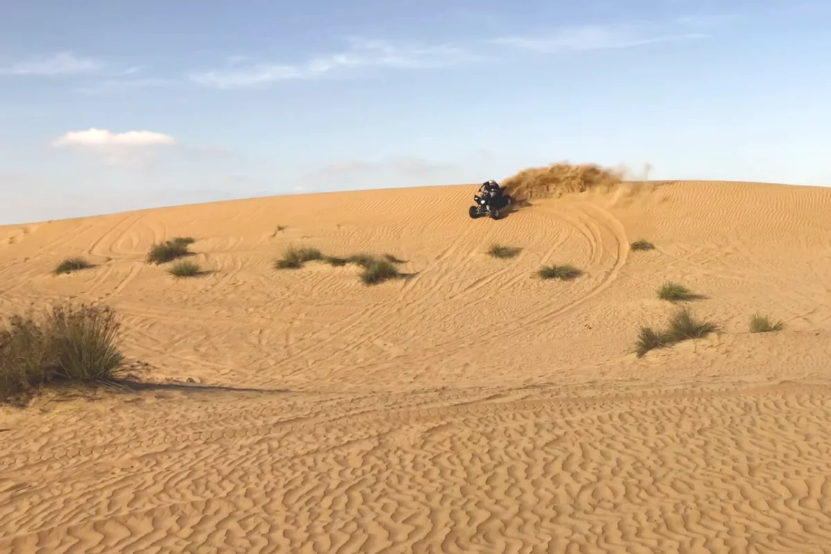 quad bike with wondersgate tourism dubai4