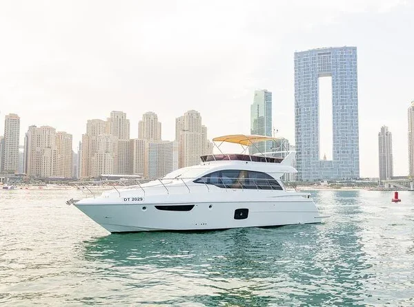 52 ft Private Yacht Charter – Up to 20 Guests