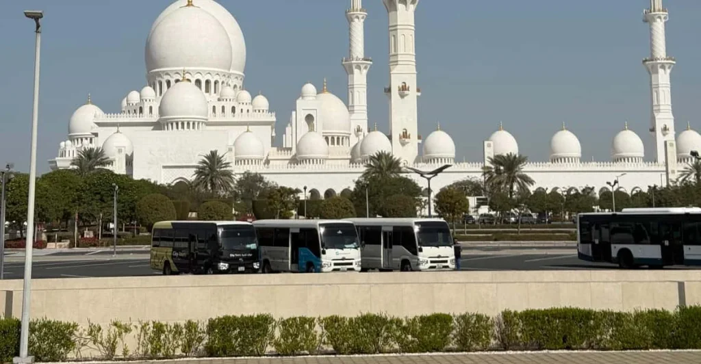 Abu Dhabi Full Day City Tour – Private 4x4