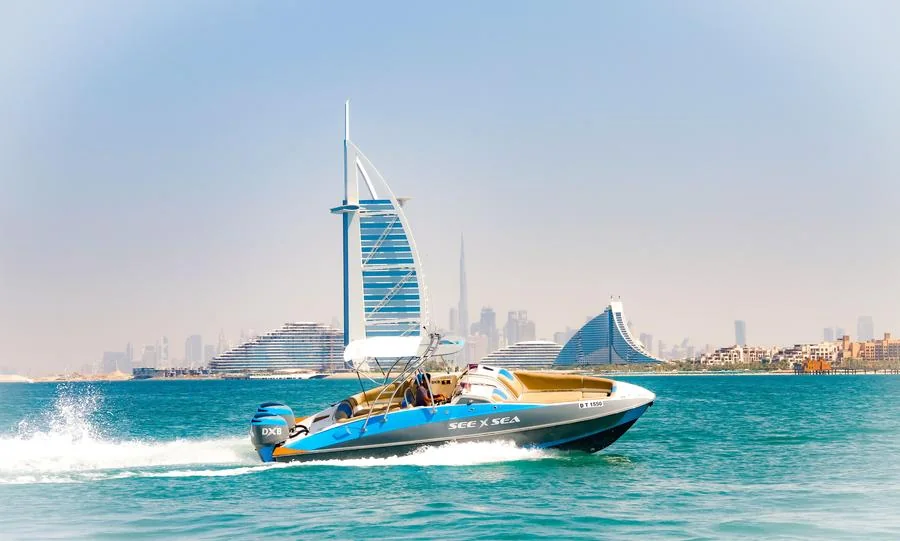 Private Speed Boat Charter – Up to 10 Guests